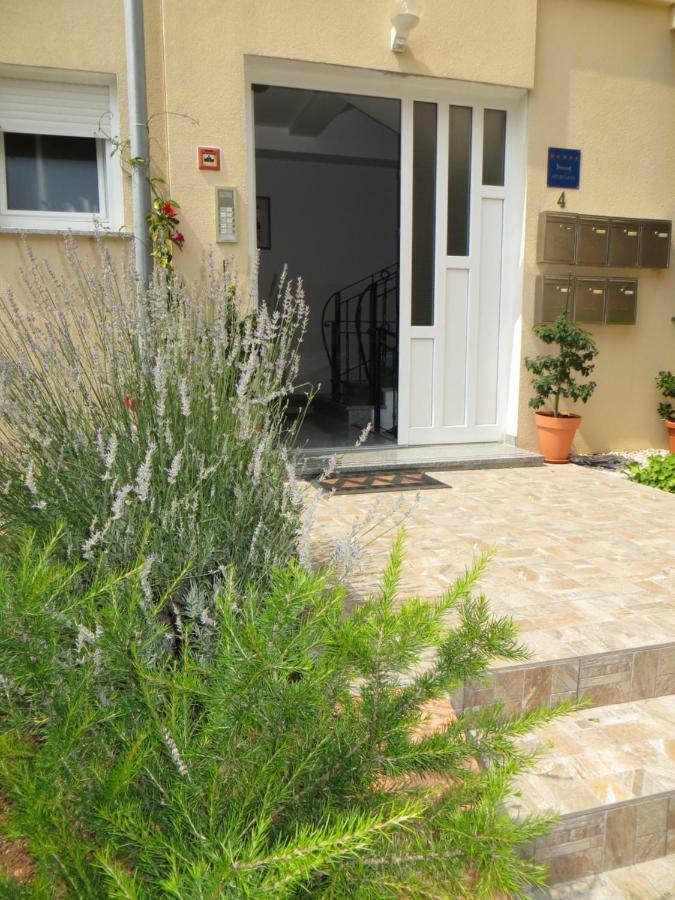 Apartman Mario Cres Extérieur photo